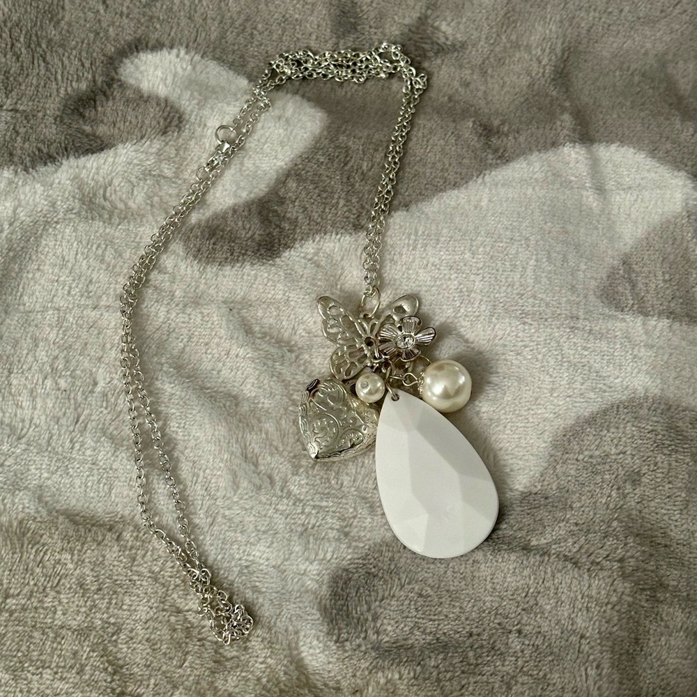 Silver and White Pendant Necklace